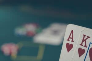 Meister des Pokers spielen nur die Spiele, bei denen sie maximale Siegeschancen haben